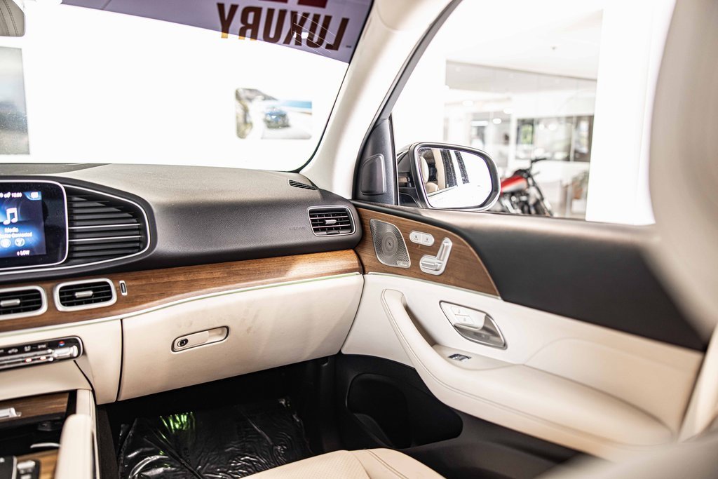 Used 2022 Mercedes-Benz GLE 450 4MATIC w/ Revised AMG Line Exterior image 40