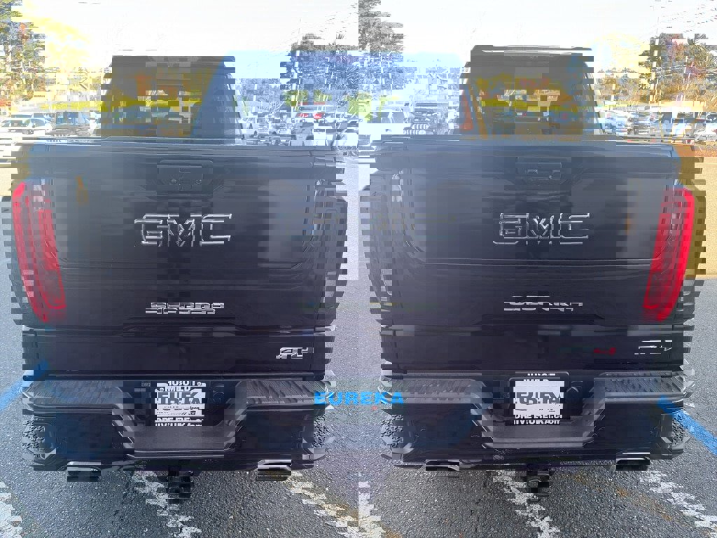 Used 2021 GMC Sierra 1500 AT4 w/ Technology Package image 21