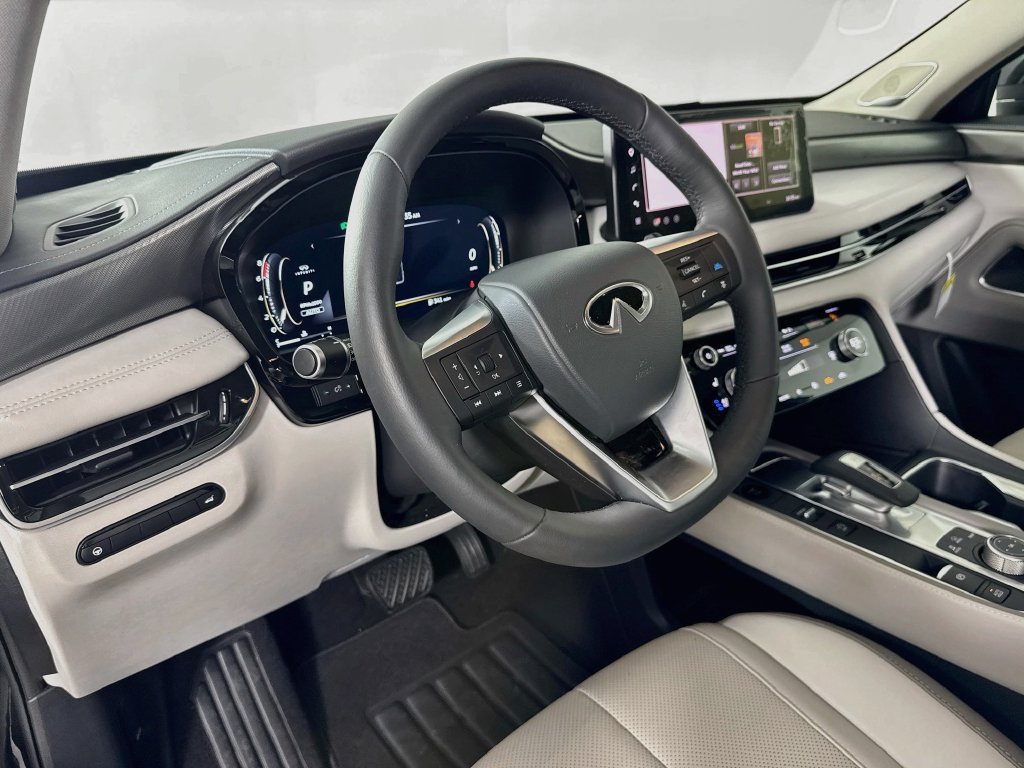 Certified 2026 INFINITI QX60 Luxe w/ Cargo Package AWD/4WD image 12