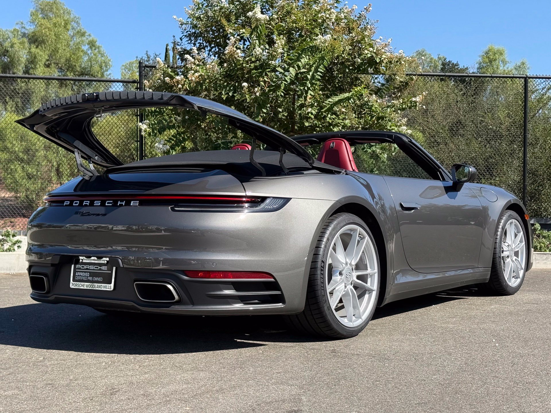 Used 2021 Porsche 911 Carrera RWD image 33