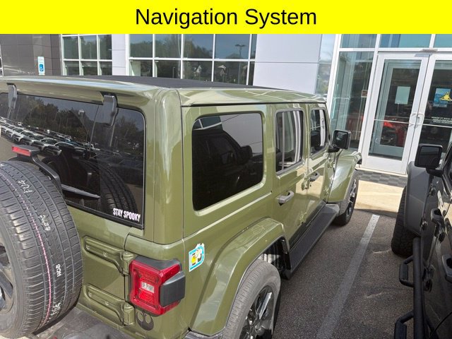 Used 2022 Jeep Wrangler Unlimited Sahara AWD/4WD image 9