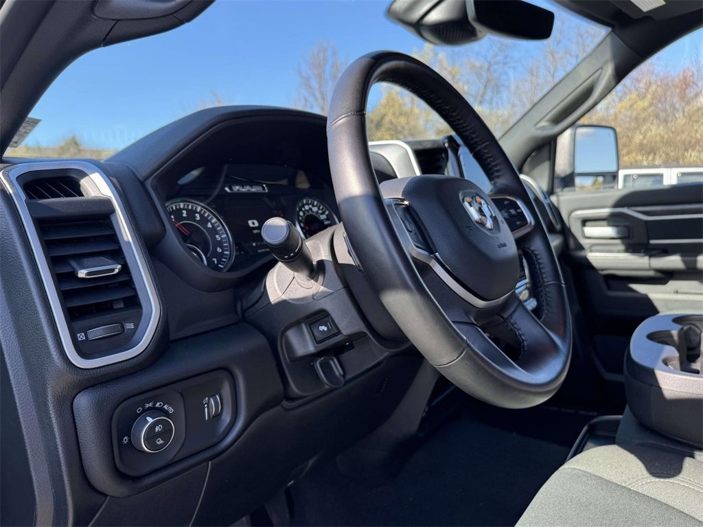 Used 2024 RAM 2500 Big Horn w/ Night Edition image 2