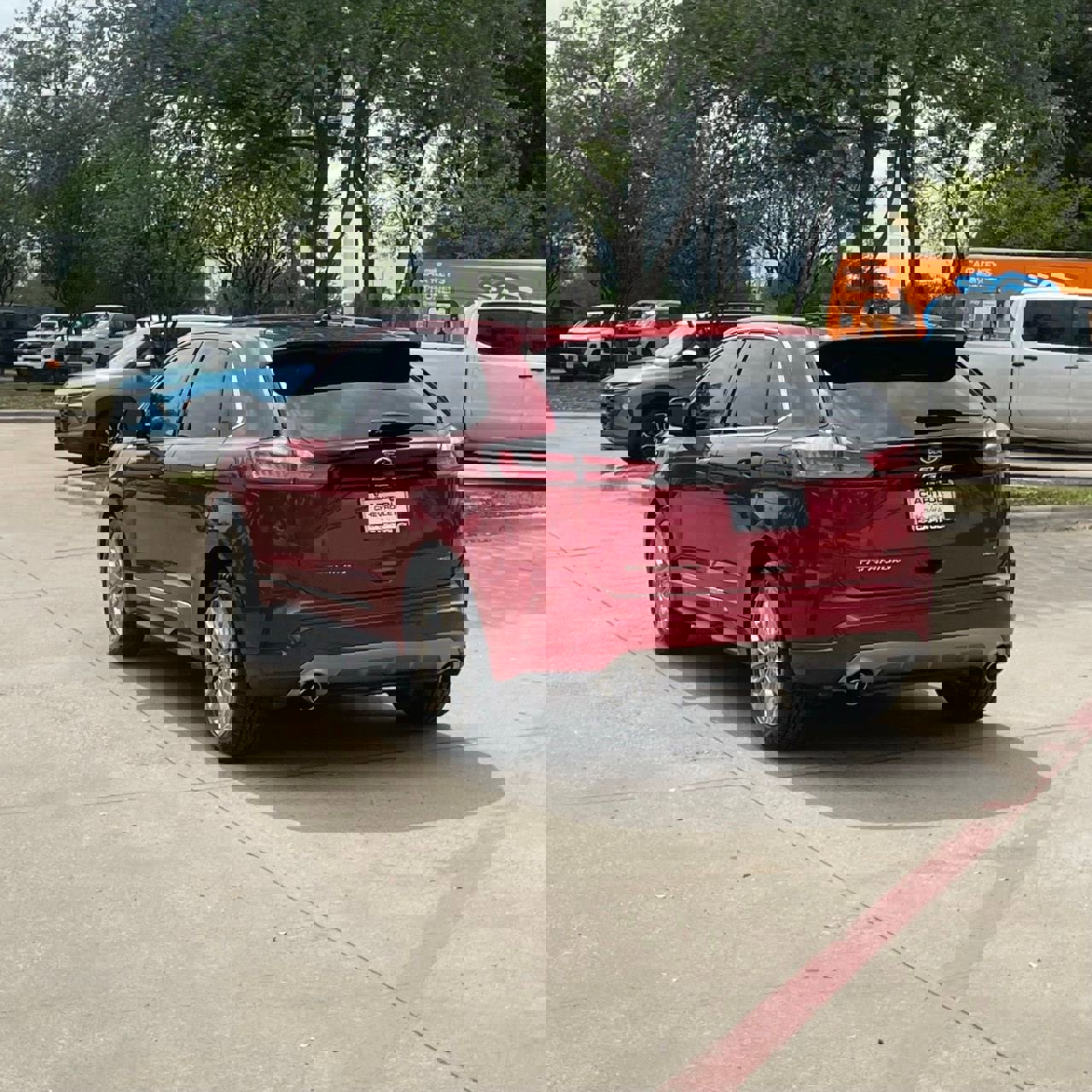 Used 2022 Ford Edge Titanium w/ Equipment Group 301A image 4