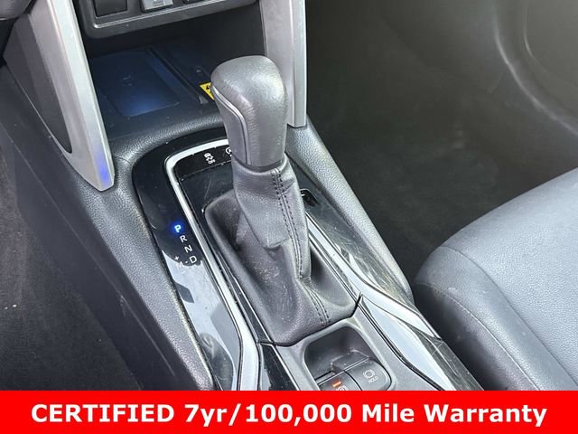 Used 2023 Toyota Corolla Cross XLE image 23