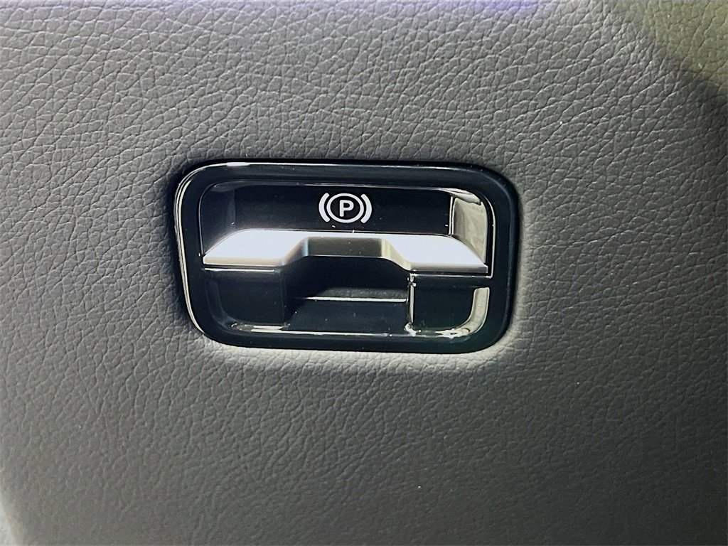 New 2025 Mercedes-Benz S 580 4MATIC Sedan image 10