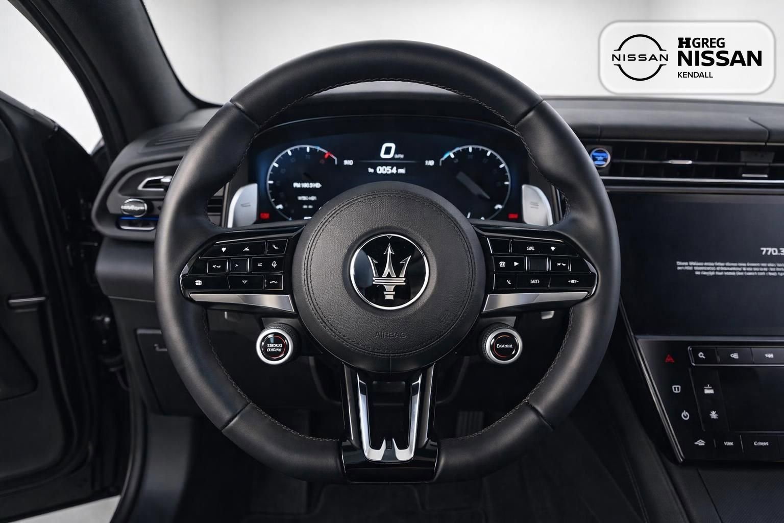 Used 2023 Maserati Grecale GT image 8