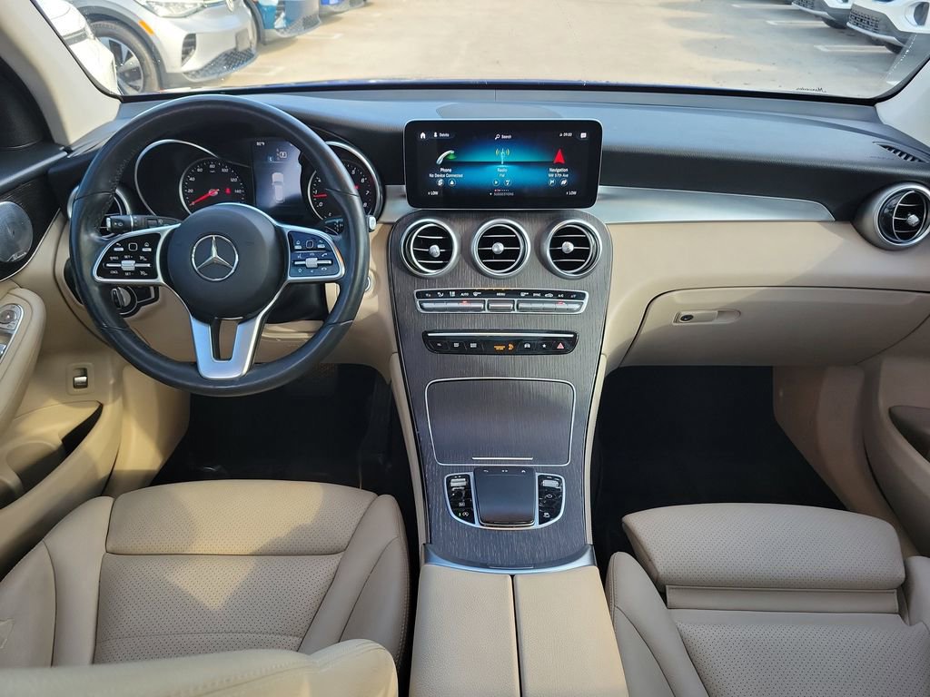 Used 2020 Mercedes-Benz GLC 300 4MATIC w/ Multimedia Package image 9