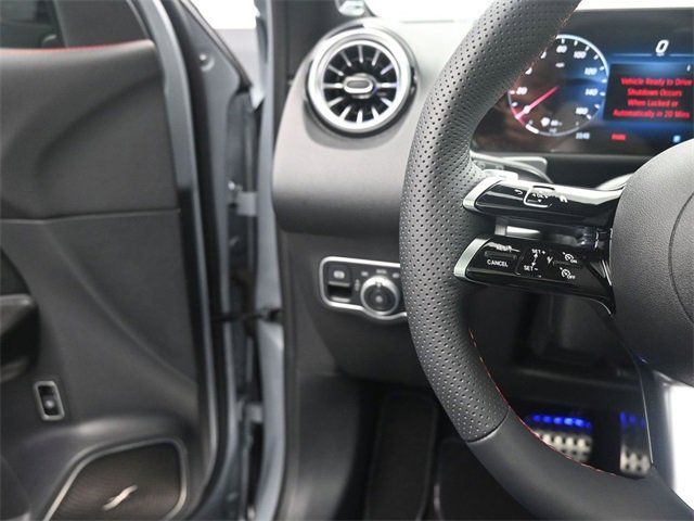 Certified 2024 Mercedes-Benz GLB 250 image 28