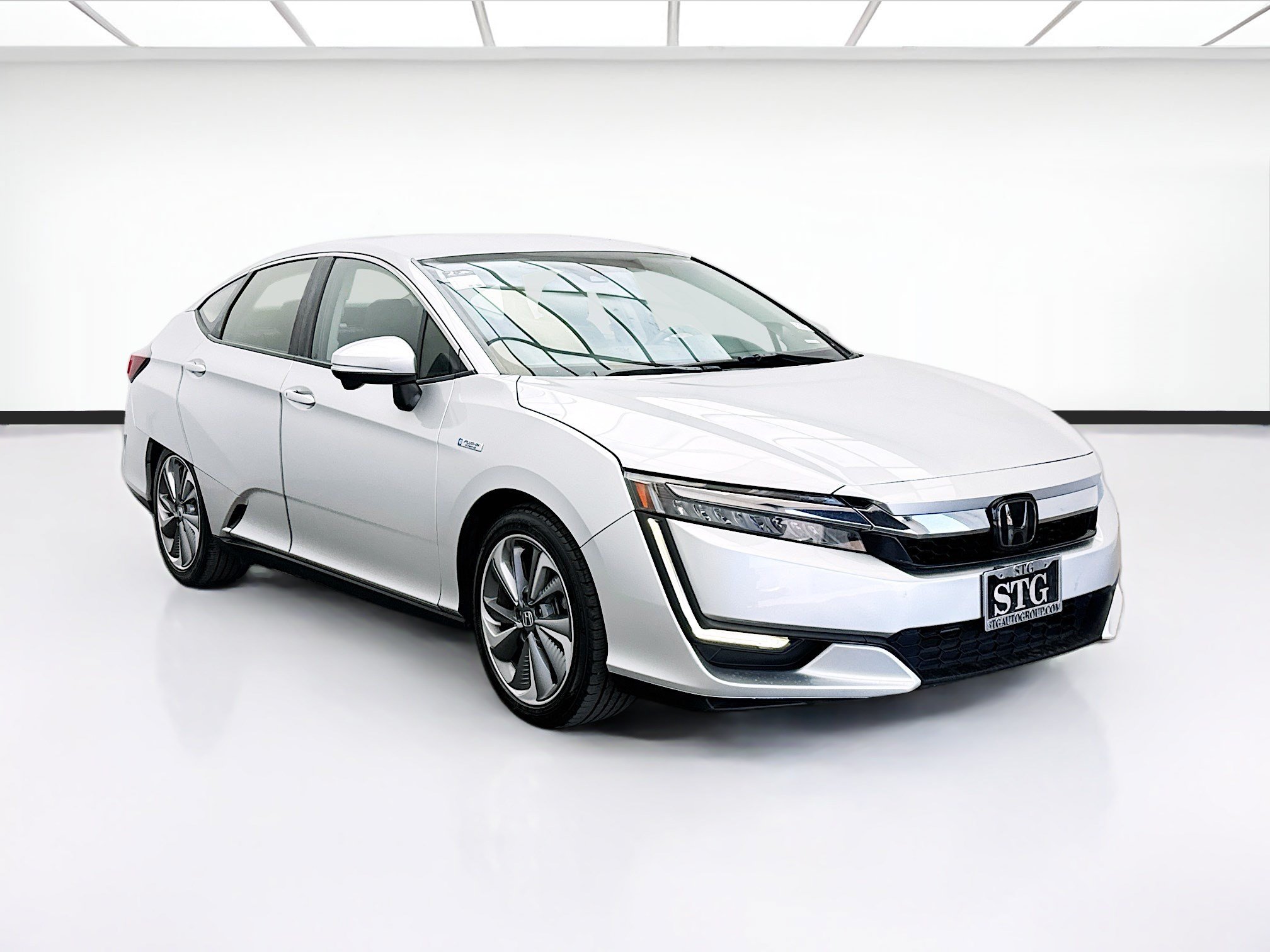 Used 2018 Honda Clarity Touring image 3