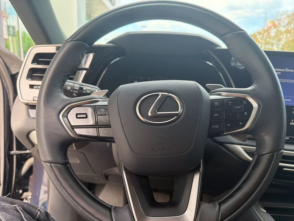 Used 2024 Lexus RX 350 Premium w/ Accessory Package (Z1) AWD/4WD image 34