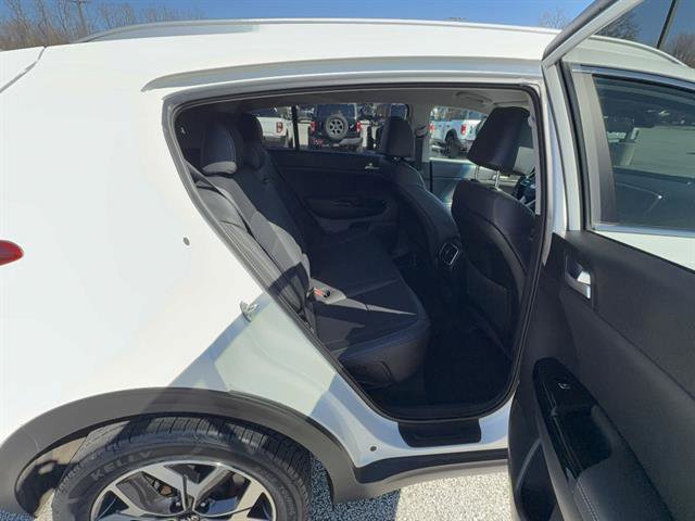 Used 2021 Kia Sportage EX image 22