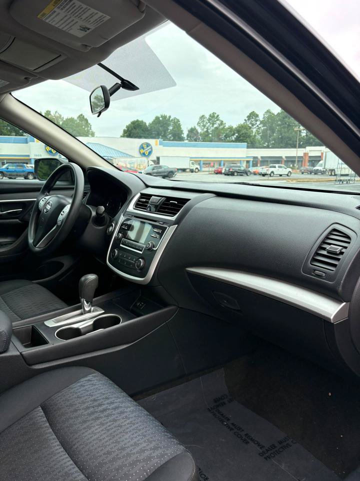 Used 2016 Nissan Altima 2.5 S w/ Power Driver Seat Package FWD image 17