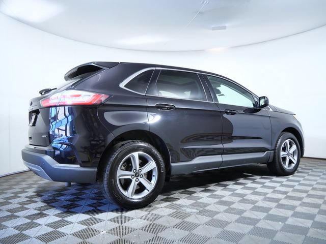 Certified 2024 Ford Edge SEL w/ Convenience Package AWD/4WD image 8