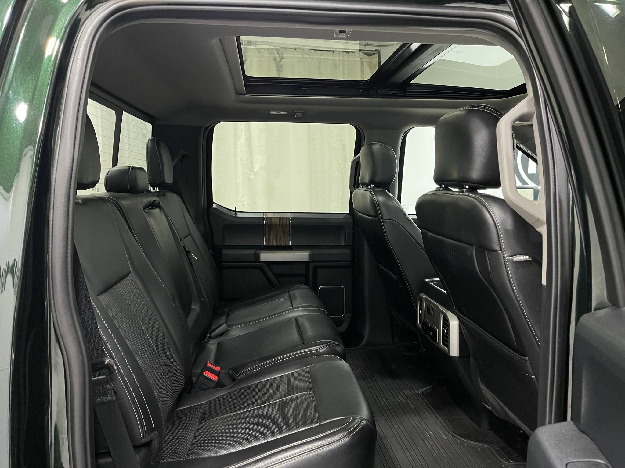 Used 2019 Ford F150 Lariat AWD/4WD image 31