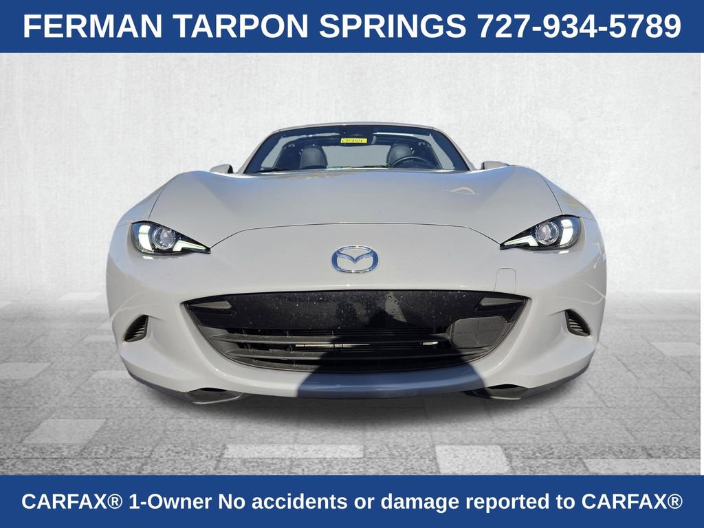 Used 2025 MAZDA MX-5 Miata RF Grand Touring image 2