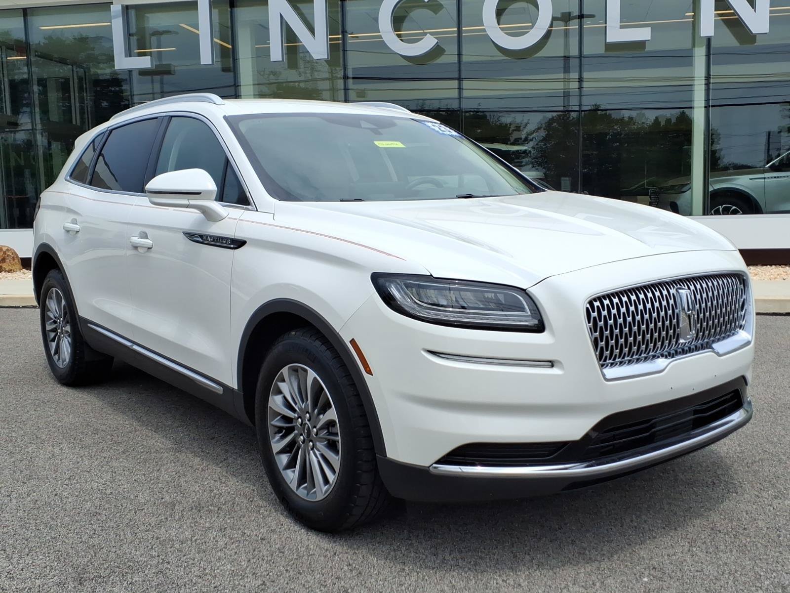 Used 2023 Lincoln Nautilus AWD w/ Premium Package