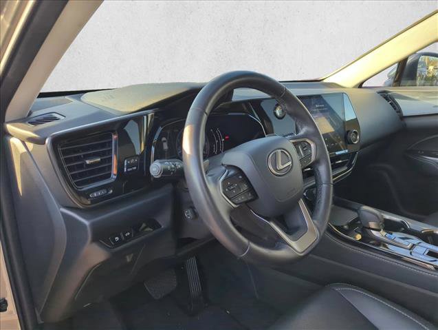 Used 2024 Lexus NX 250 FWD w/ Towing Package (2000 Lbs) image 11
