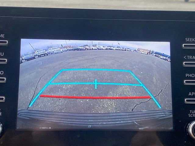 Used 2023 Toyota Camry SE image 11