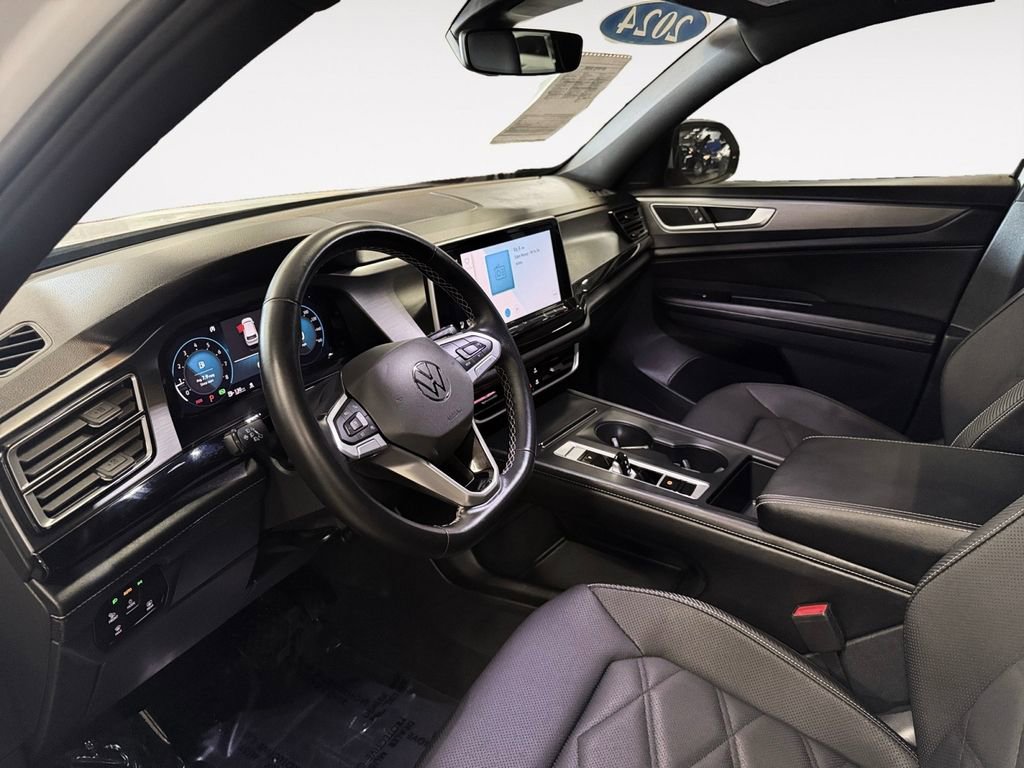 Used 2024 Volkswagen Atlas Cross Sport SE image 10