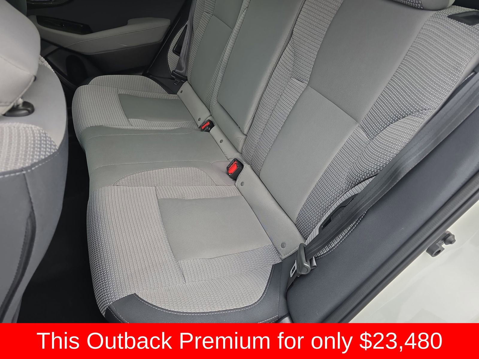 Used 2023 Subaru Outback Premium image 20