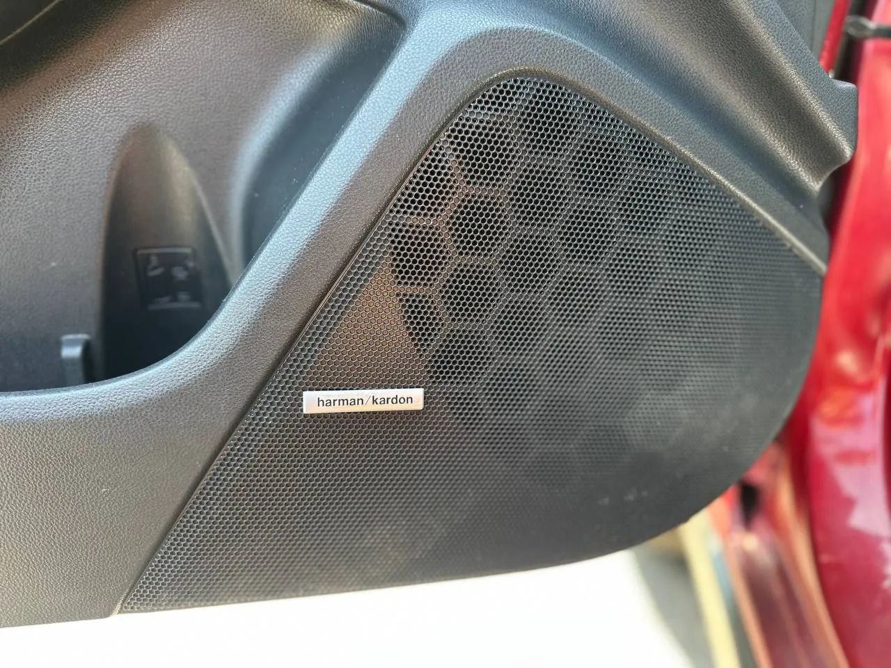 Used 2018 Subaru Crosstrek 2.0i Limited image 44