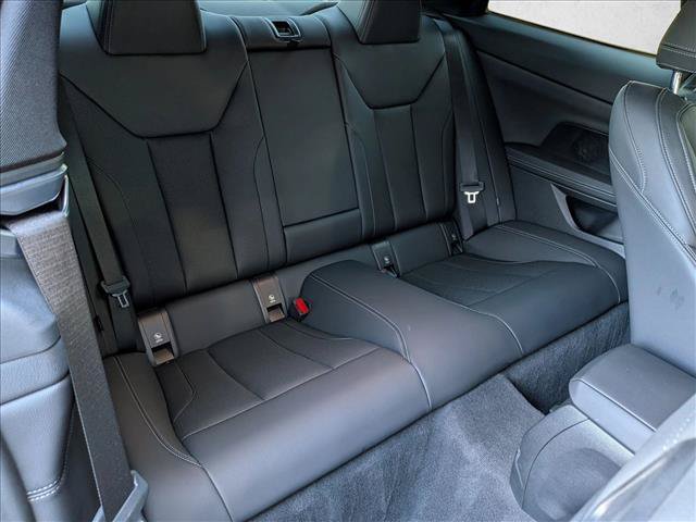 Used 2025 BMW 430i Coupe w/ M Sport Package RWD image 21