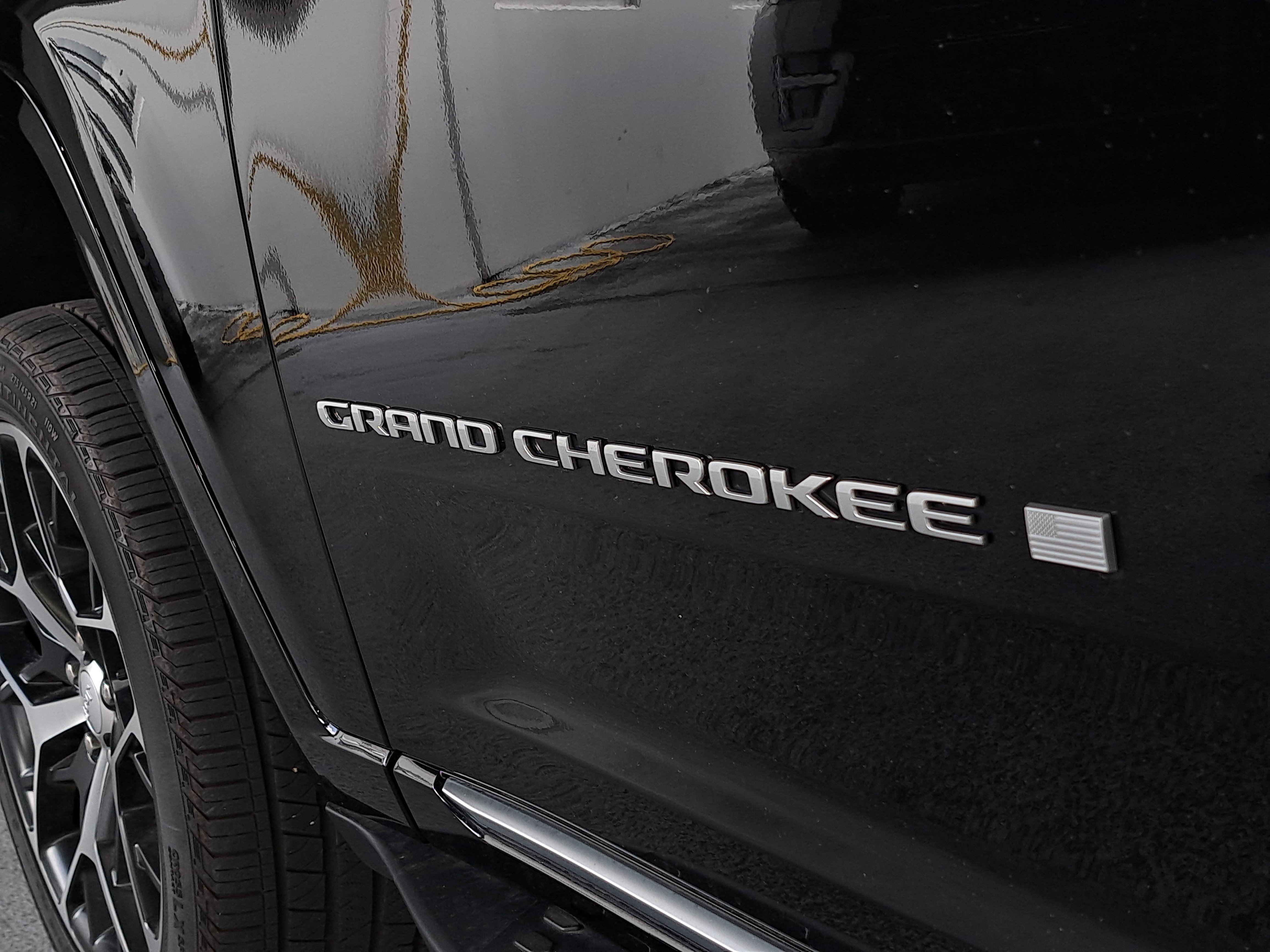 Certified 2024 Jeep Grand Cherokee Summit AWD/4WD image 7