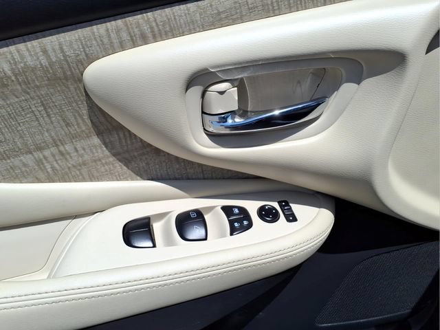 Used 2023 Nissan Murano SV AWD/4WD image 11