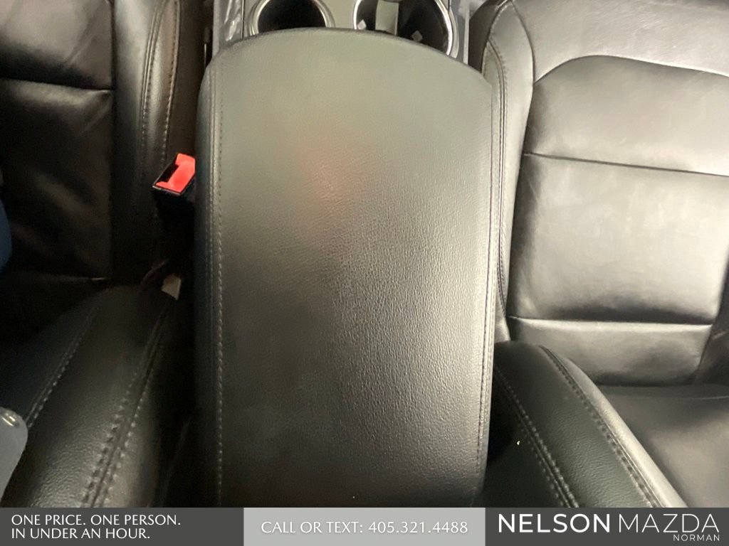 Used 2018 Ford Explorer XLT w/ Equipment Group 202A FWD image 42