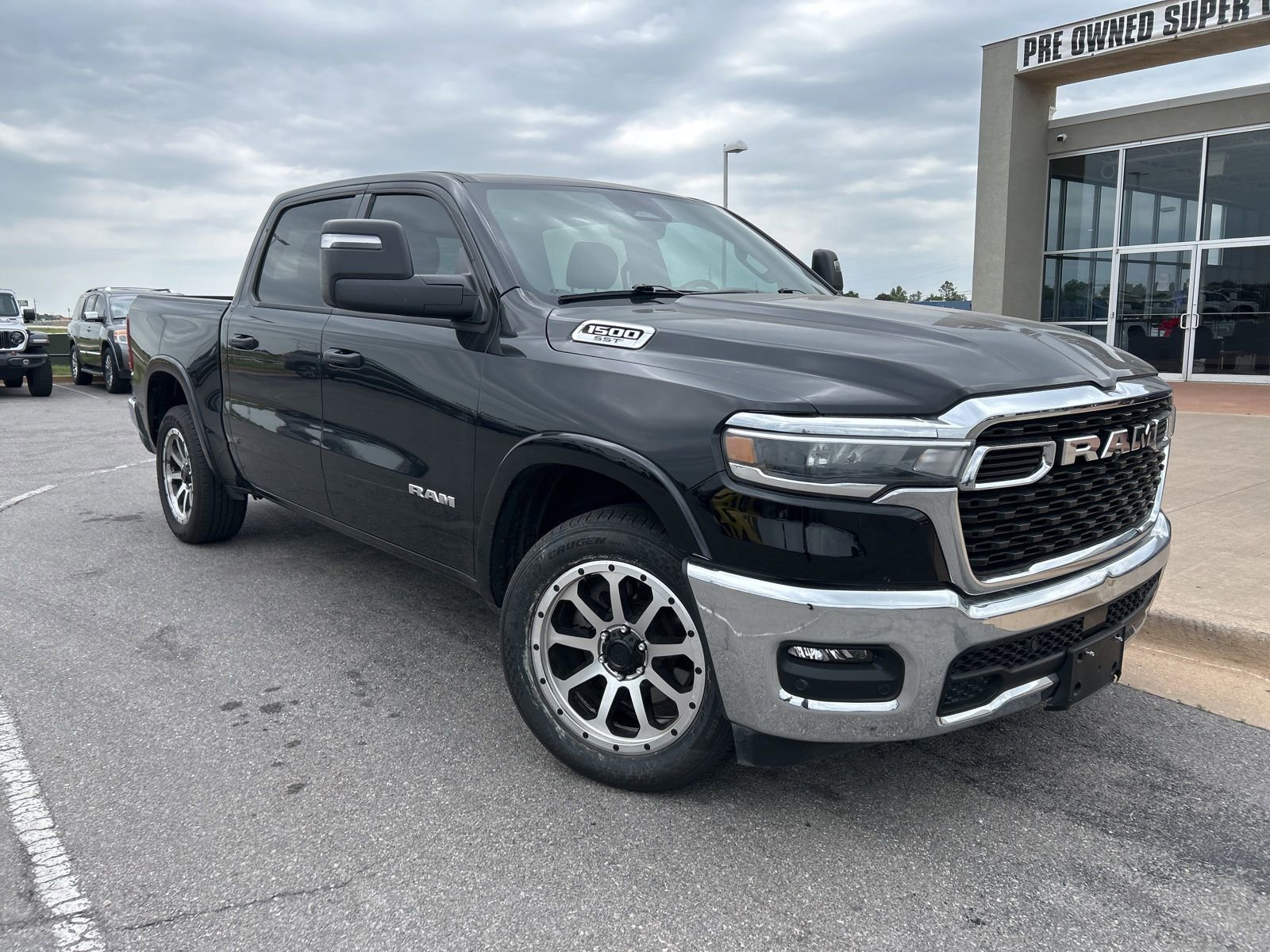 Used 2025 RAM 1500 Lone Star AWD/4WD image 3
