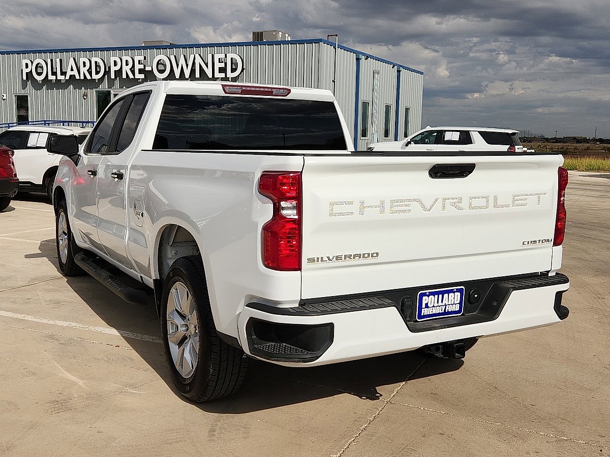 Used 2024 Chevrolet Silverado 1500 Custom image 2