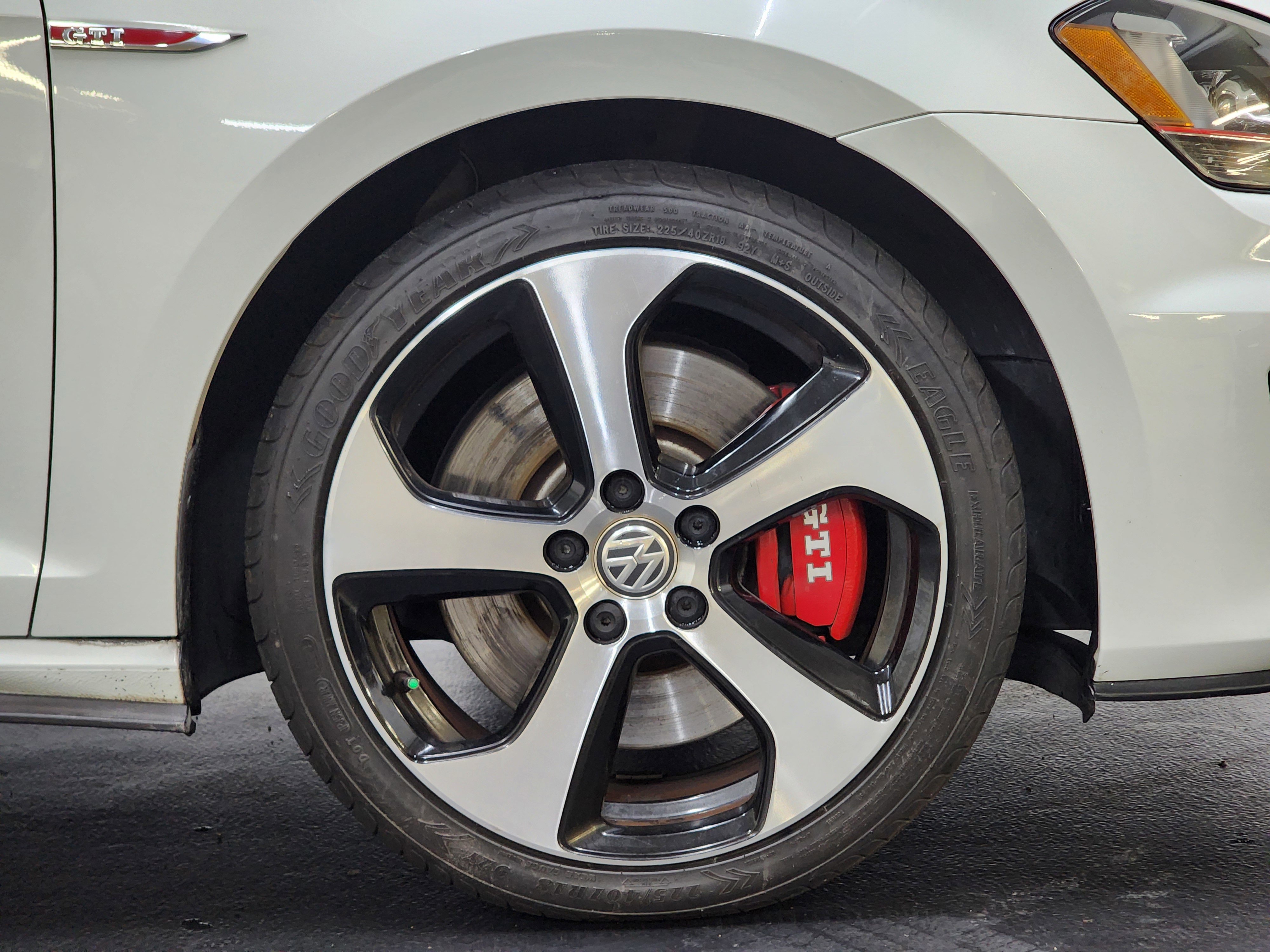 Used 2017 Volkswagen GTI Autobahn image 26