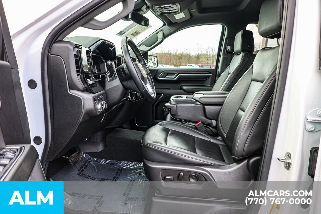 Used 2025 GMC Sierra 1500 SLT image 18