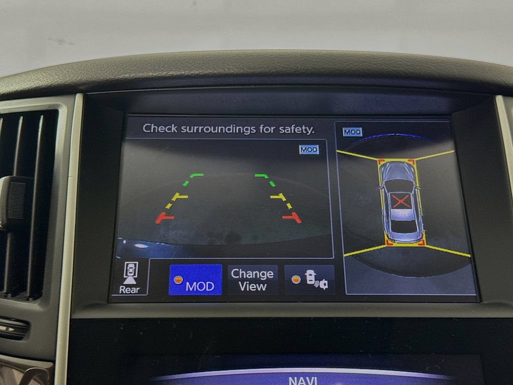 Used 2019 INFINITI Q50 Luxe w/ Essential Package (3.0T Luxe) RWD image 17
