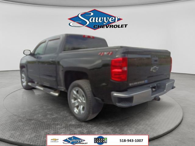 Used 2018 Chevrolet Silverado 1500 LT w/ LT Eassist Package AWD/4WD image 3