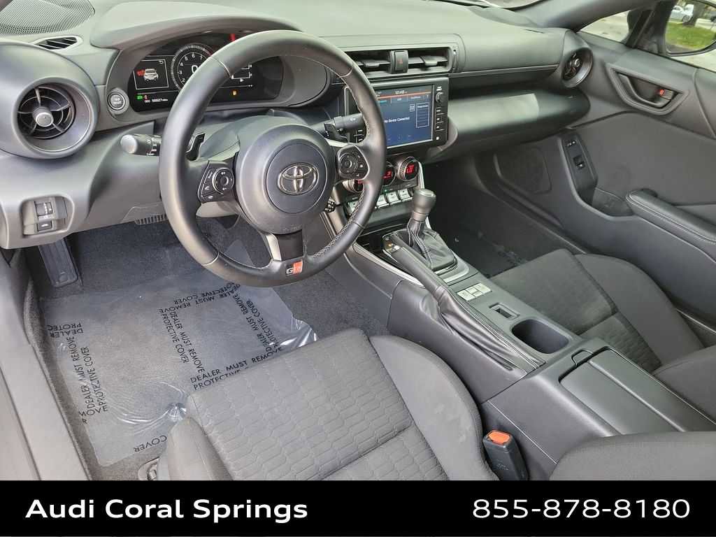 Used 2022 Toyota GR86 image 10