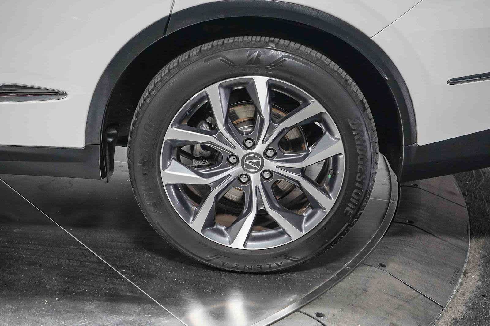 Used 2023 Acura MDX FWD w/ Technology Package image 12