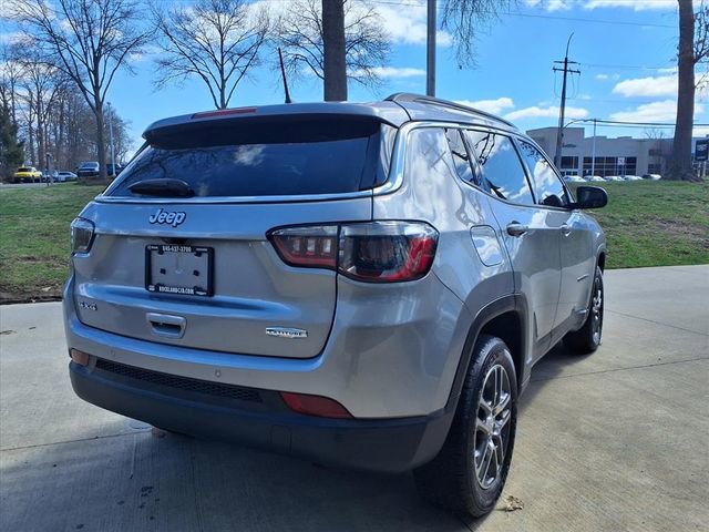 Used 2020 Jeep Compass Latitude image 9