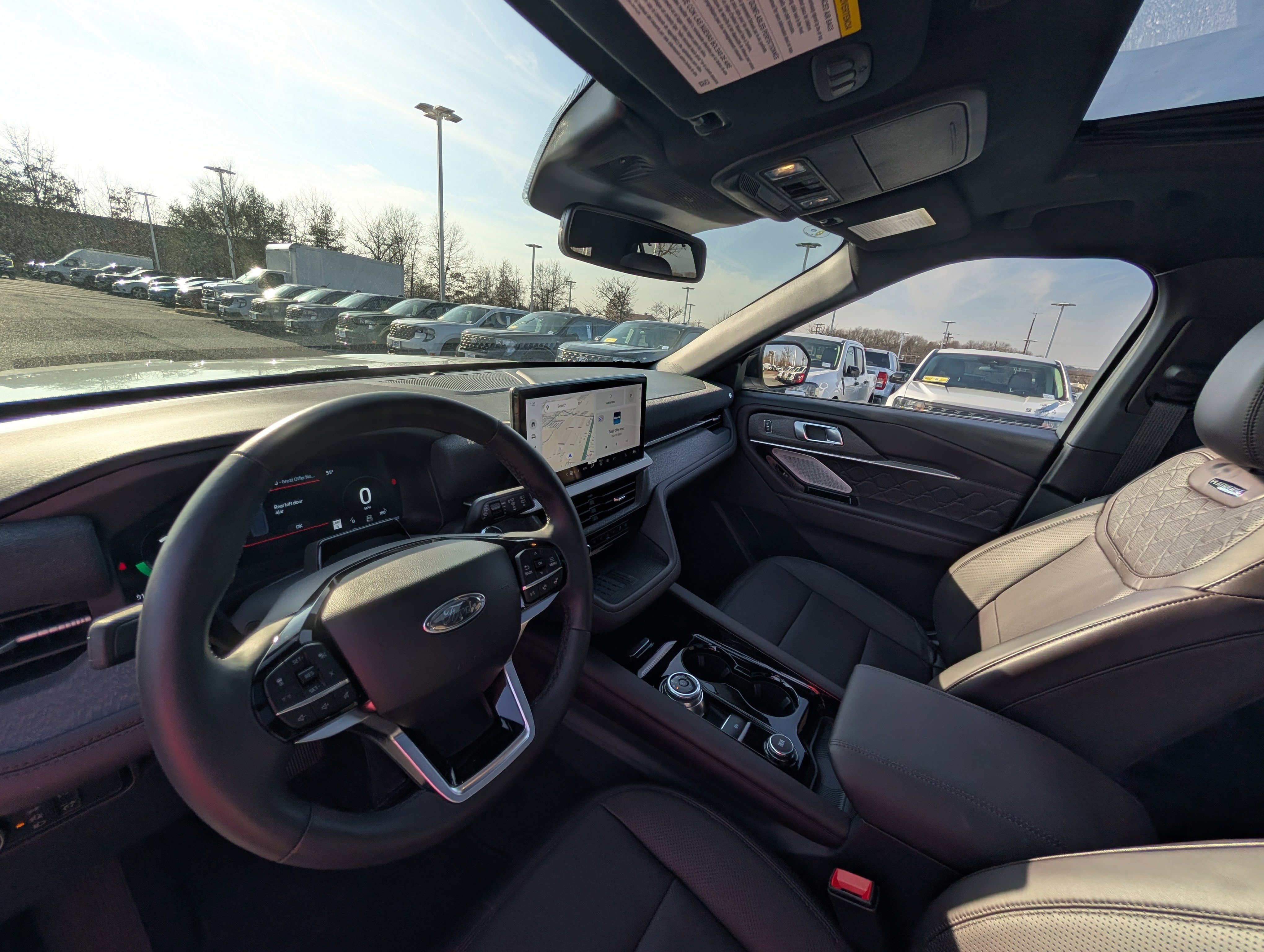 Used 2025 Ford Explorer Platinum w/ Ultimate Package image 17