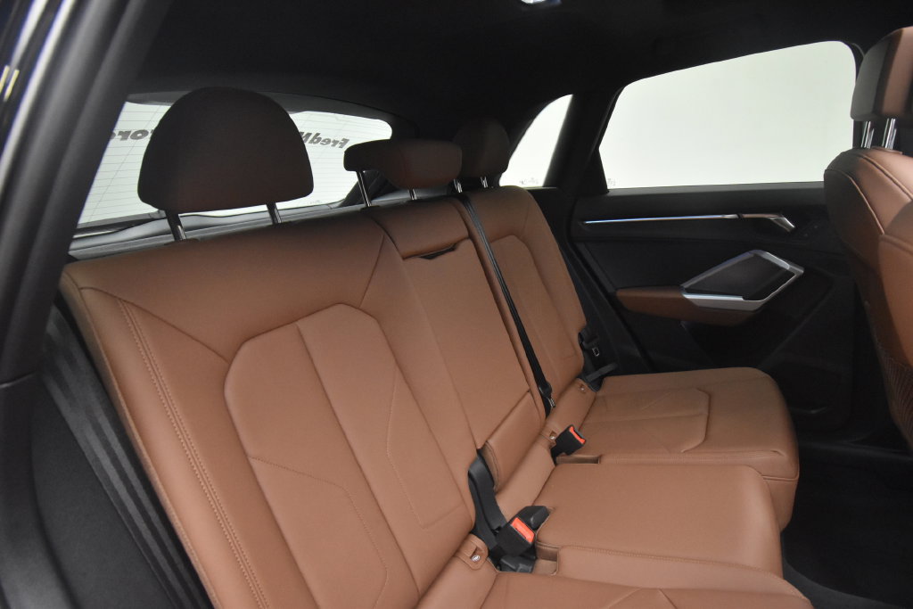 Used 2022 Audi Q3 2.0T Premium Plus AWD/4WD image 19