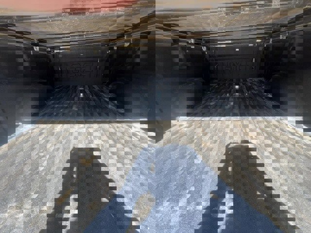 Used 2017 GMC Sierra 2500 SLT w/ Duramax Plus Package image 10