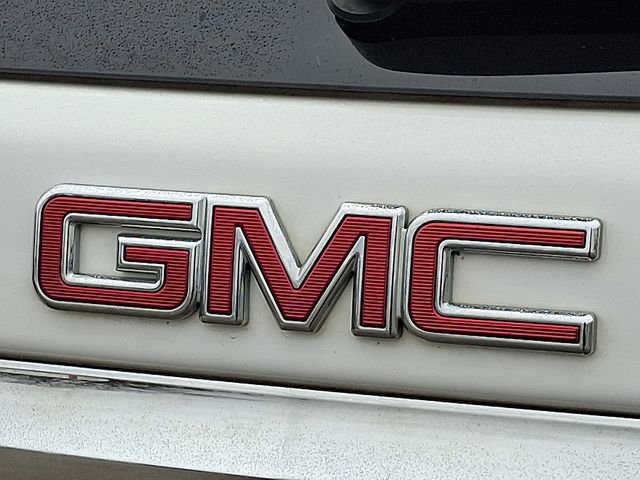 Used 2018 GMC Terrain SLE image 29