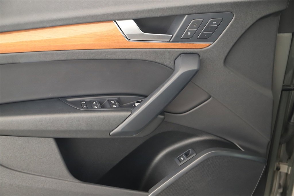 Certified 2023 Audi Q5 2.0T Premium w/ Convenience Package image 23