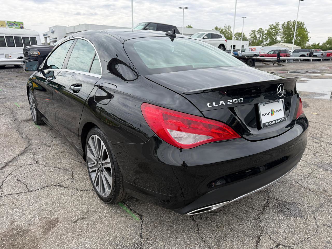 Used 2018 Mercedes-Benz CLA 250 4MATIC image 2