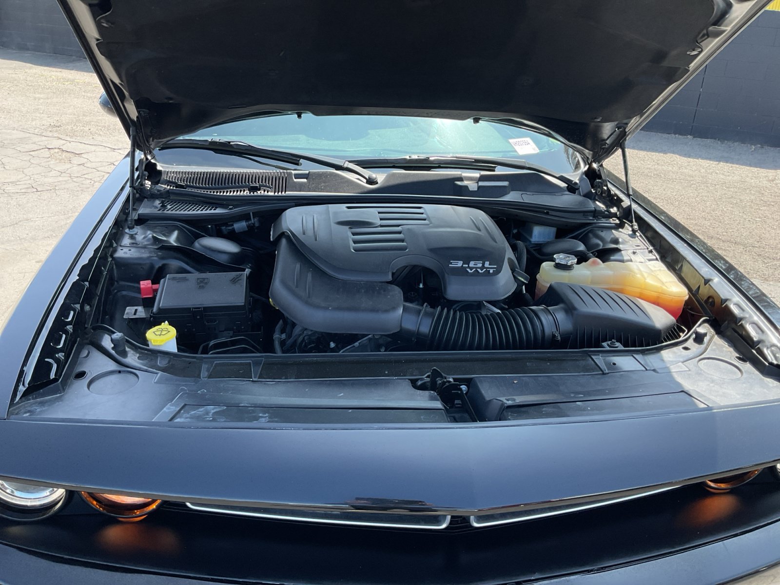 Used 2022 Dodge Challenger GT AWD/4WD image 21