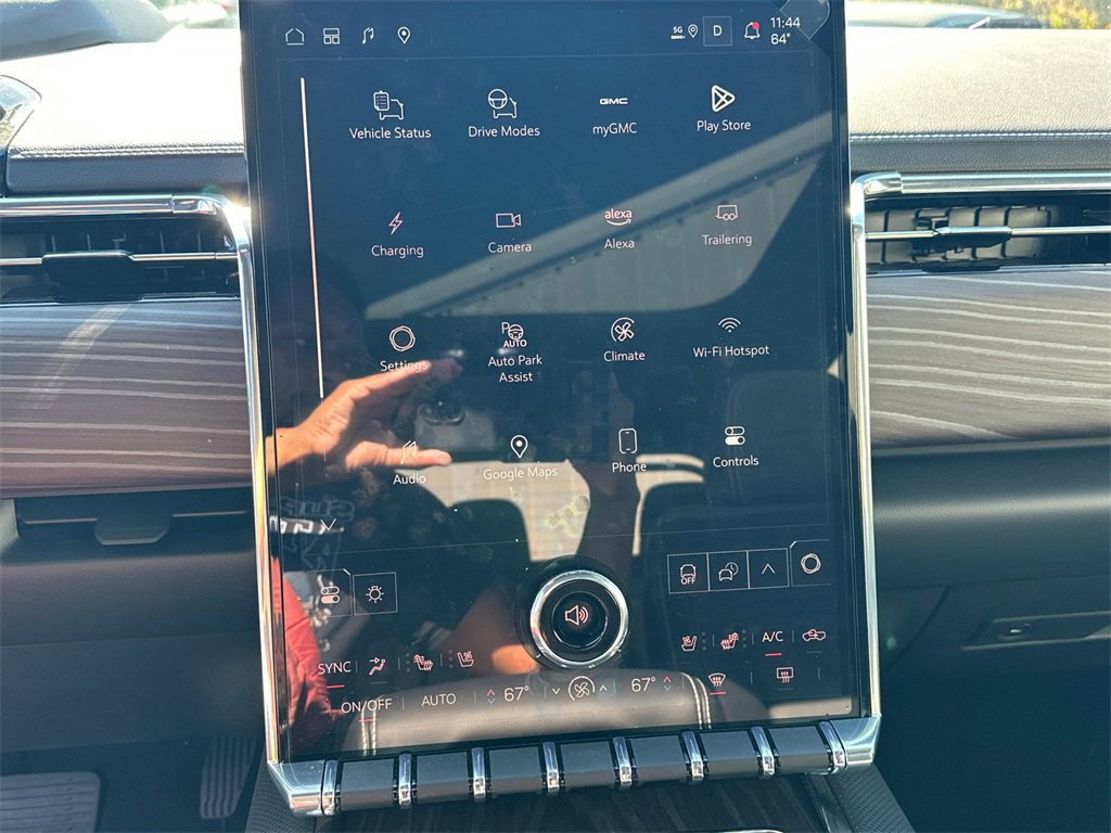 New 2025 GMC Sierra EV Denali image 30