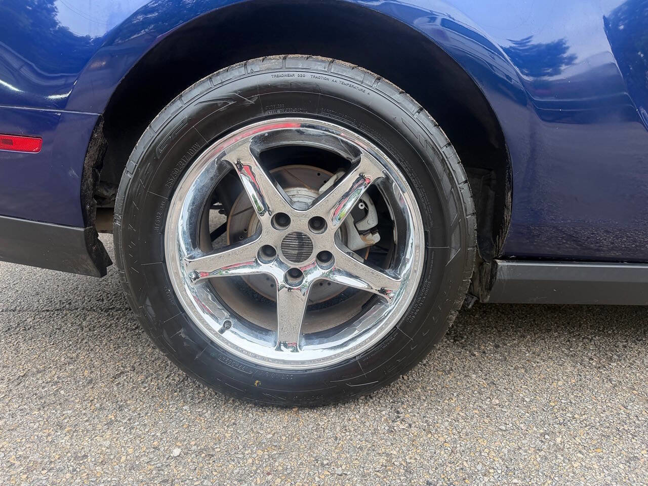 Used 2012 Ford Mustang GT RWD image 16