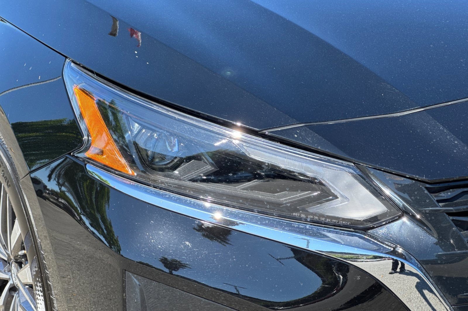 Used 2025 Nissan Altima 2.5 SV FWD image 9