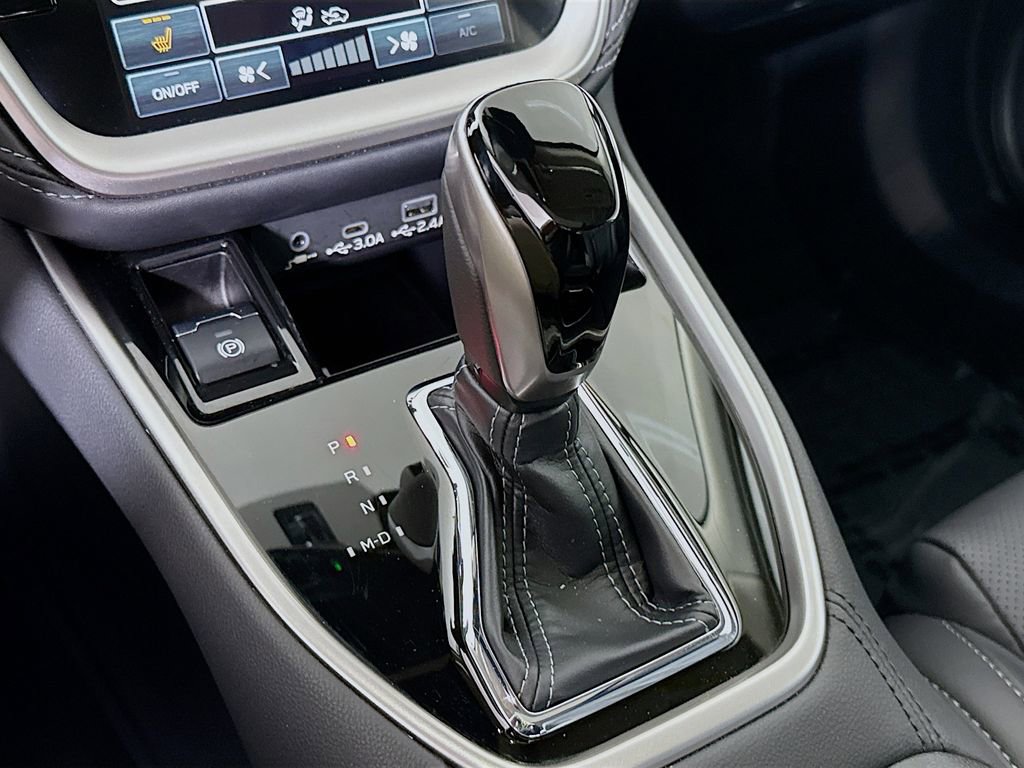 Certified 2025 Subaru Legacy Limited AWD/4WD image 10