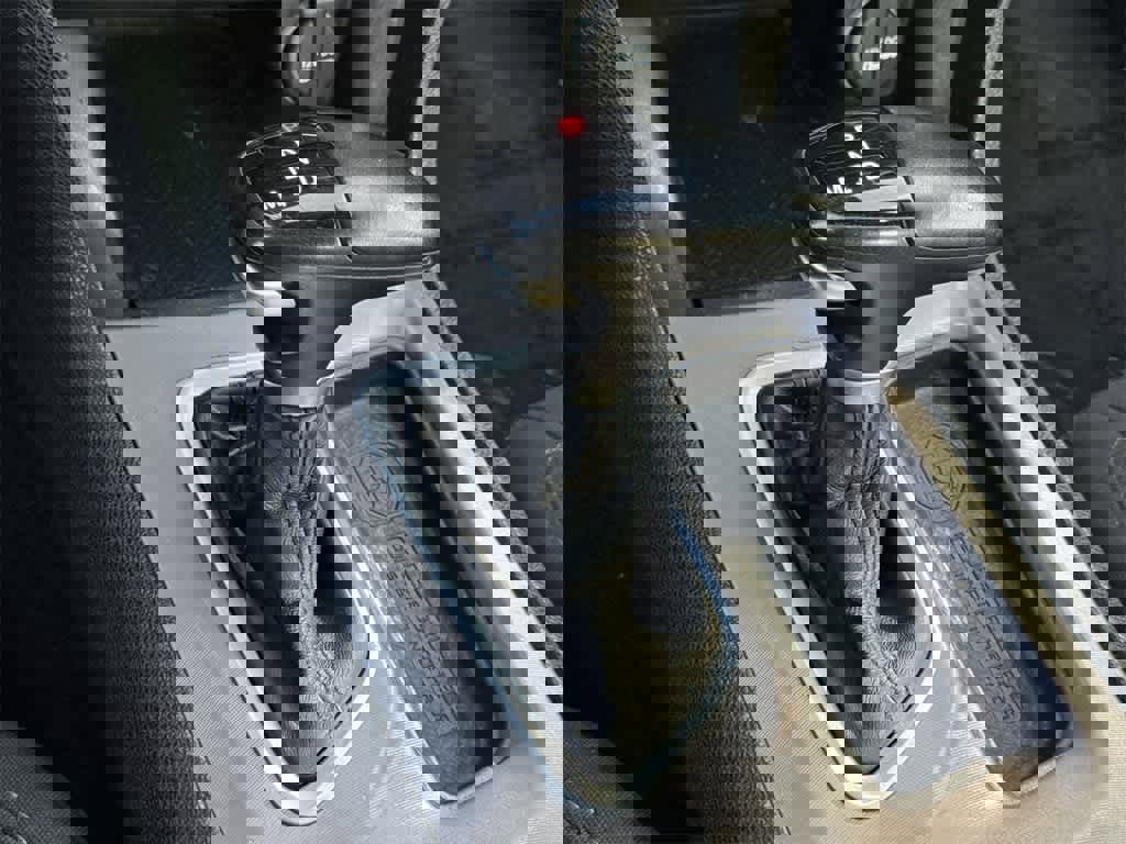 Used 2023 Dodge Charger GT image 17